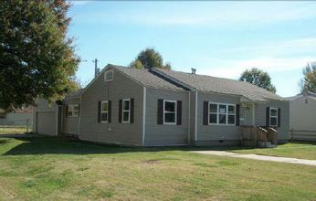 1126 L St NW, Miami, OK 74354 