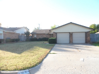 10324 Hollyhead Way, Yukon, OK 73099 