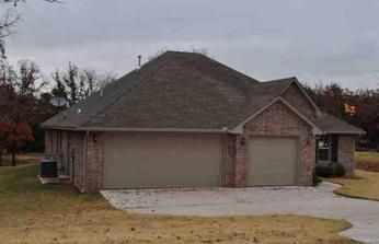 851 Hidden Oaks, Guthrie, OK 73044 