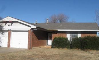 9725 NE 2nd St, Midwest City, OK 73130 