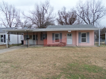 2308 NE B St, Miami, OK 74354 