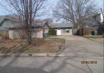 645 Redstone Ave, Edmond, OK 73013 