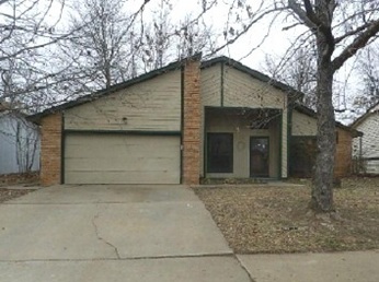 1083 E 137th Pl, Glenpool, OK 74033 