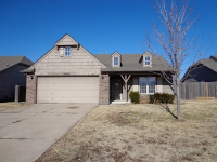 20309 E 43rd Pl, Broken Arrow, OK 74014 