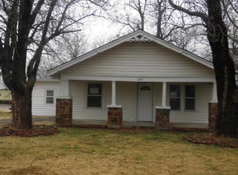 209 N Oseuma St, Claremore, OK 74017 