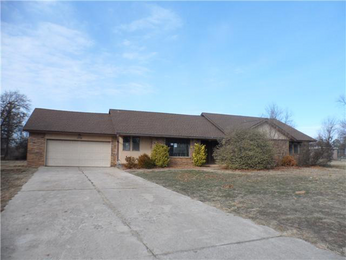 1733 Lytal Ln, Choctaw, OK 73020 