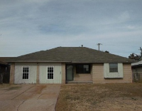 745 NW 1st St, Moore, OK 73160 