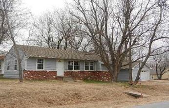 1024 W Pearl Street, Collinsville, OK 74021 