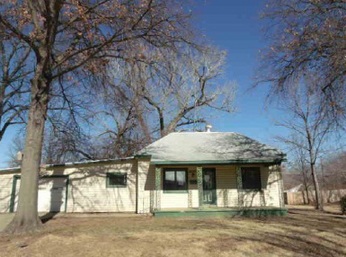 2424 E Elm Ave, Enid, OK 73701 