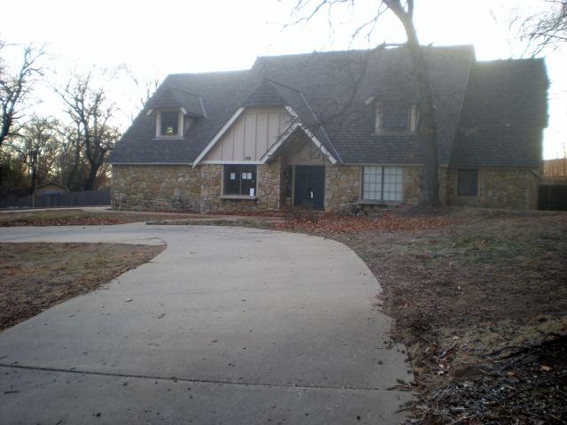 9960 Quebec Ave, Tulsa, OK 74137 