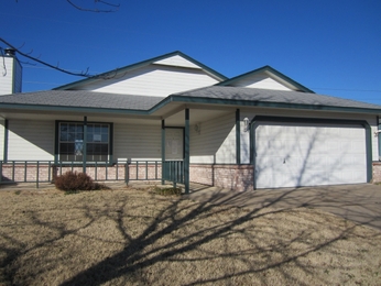 24942 S Heartwood Dr, Claremore, OK 74019 