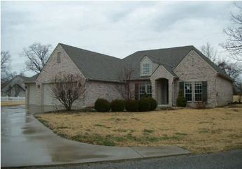 6012 Lake Breeze Rd, Grove, OK 74344 