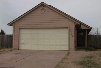 2301 Cedar Brook Dr, Moore, OK 73160 