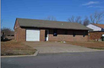 1616 Pecan Grove St, Tecumseh, OK 74873 