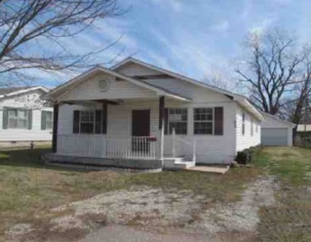 1612 Jim Thorpe Blvd, Prague, OK 74864 