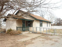 415 S Main St, Ringwood, OK 73768 