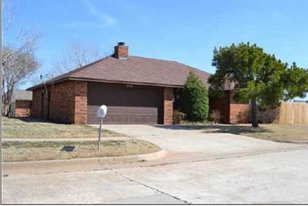 1206 S Silver Dr, Mustang, OK 73064 