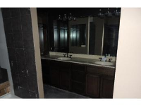1249 W Shannon Way Ct, Mustang, OK 73064 