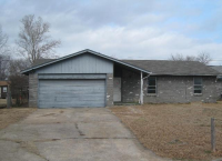 719 East Glenpool Boulevard, Glenpool, OK 74033 