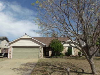 11320 Davis Ct, Oklahoma City, OK 73162 