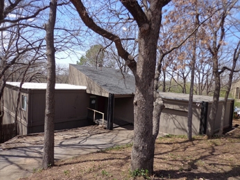 8428 Toledo Ave S, Tulsa, OK 74136 