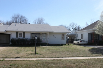 910 W Pecan Ave, Duncan, OK 73533 