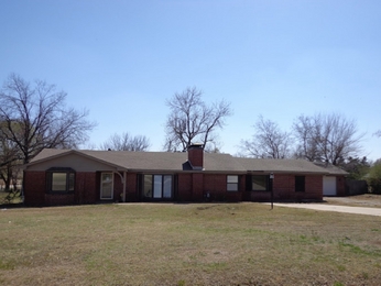 6798 E 24th St, Tulsa, OK 74129 