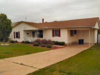 1202 NW 7th St, Lindsay, OK 73052 