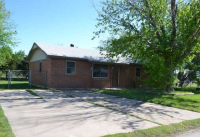 102 Gatewood Dr, Chickasha, OK 73018 