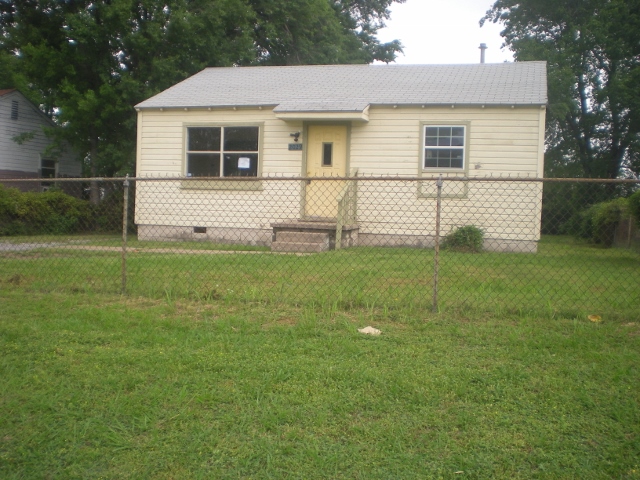 2029 Woodrow Ct, Tulsa, OK 74126 