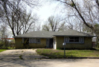 103 N Wortman Pl, Claremore, OK 74017 