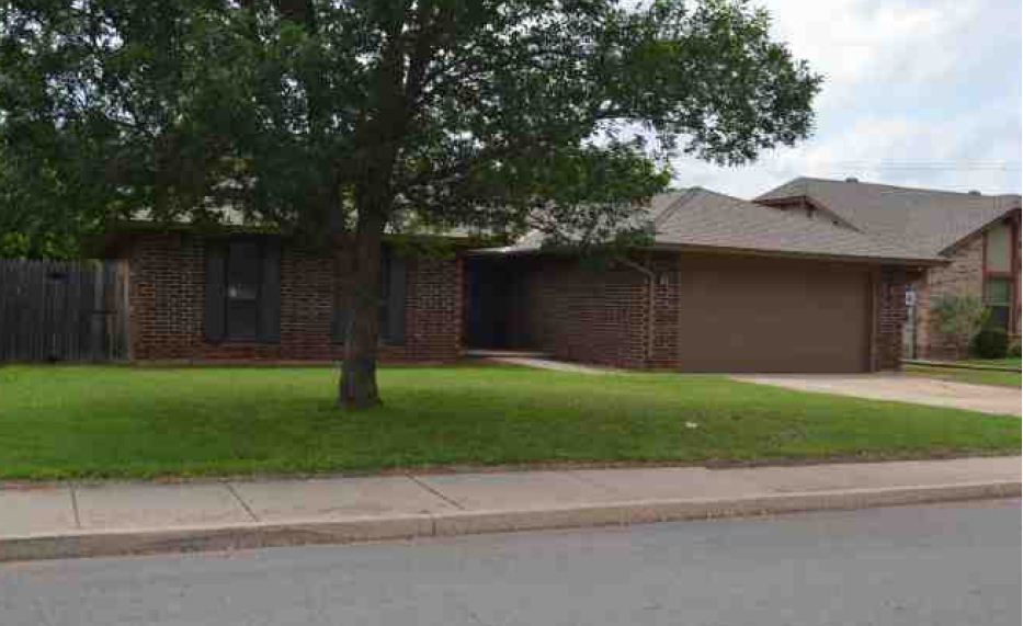 1305 Gemini Rd, Edmond, OK 73003 