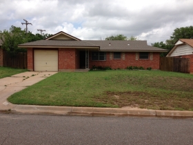 725 NW 1st St, Moore, OK 73160 