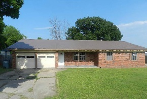 118 N Johnson Ave, Wagoner, OK 74467 