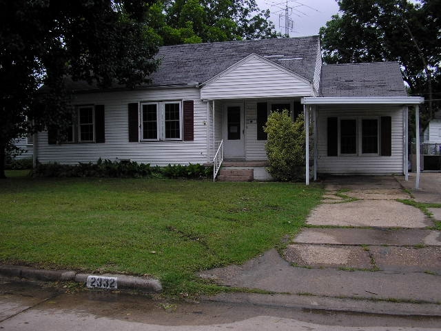 2332 Fredonia Street, Muskogee, OK 74403 