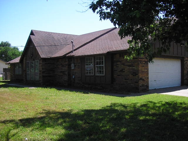1087 N 427, Pryor, OK 74361 