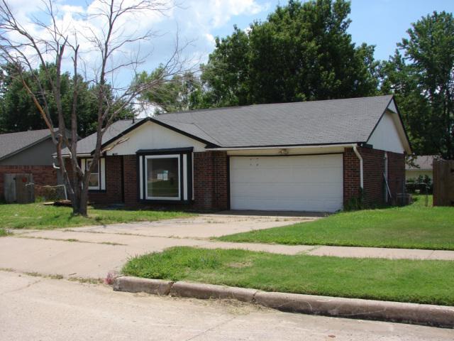 217 W Delmar St, Broken Arrow, OK 74012 