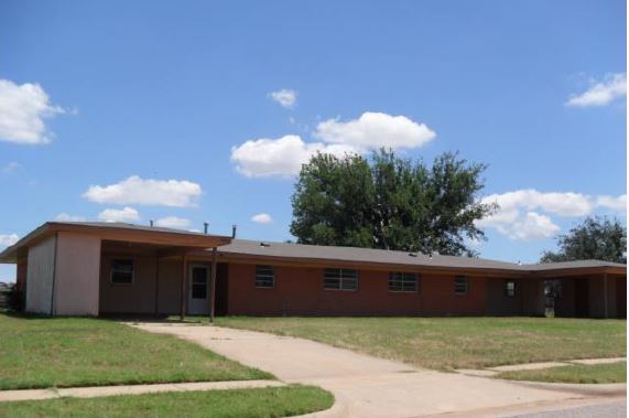 414 Chickasaw Trl, Burns Flat, OK 73624 