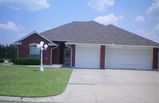 4000 Oakbrook Dr, Del City, OK 73115 