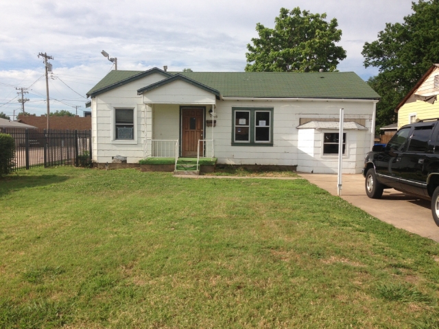908 47th St SW, Oklahoma City, OK 73109 