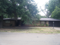 745 S Independence Pl, Cushing, OK 74023 