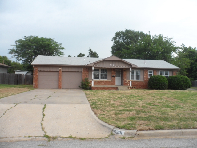 5301 NW 46th Street, Warr Acres, OK 73122 