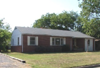 131 NE Elmhurst Ave, Bartlesville, OK 74006 