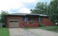 904 Williams St, Ada, OK 74820 