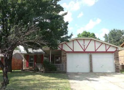 729 Holly Hill Rd, Edmond, OK 73003 