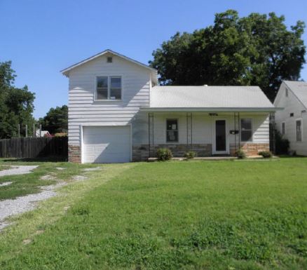 1418 E Oklahoma Ave, Enid, OK 73701 