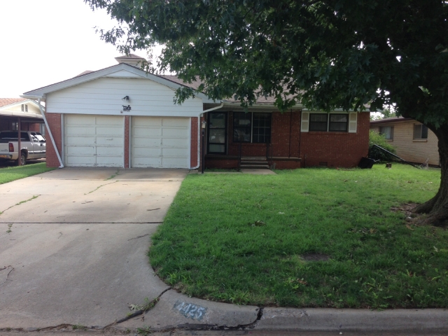 4425 Woodedge Dr, Del City, OK 73115 