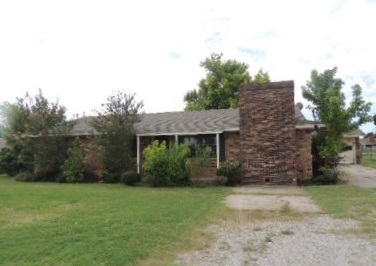 45 Miller Dr, Chickasha, OK 73018 