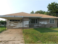 406 Fairview Ave, Blackwell, OK 74631 