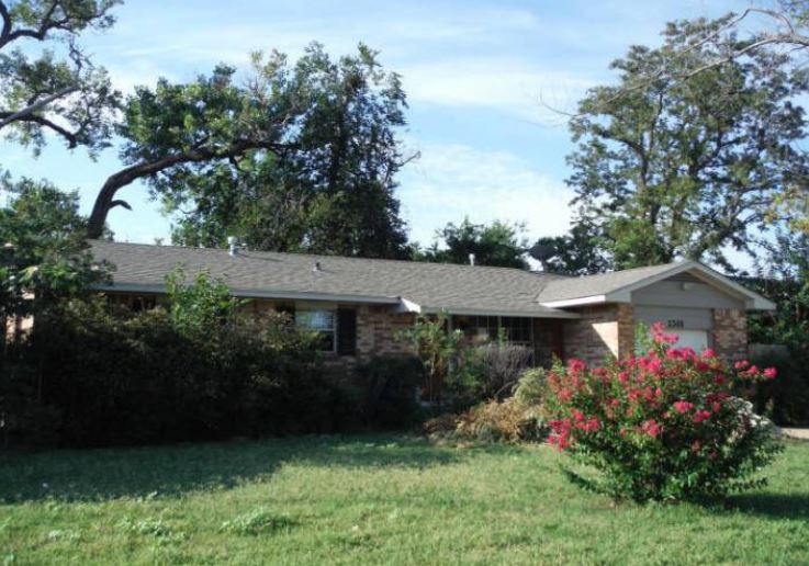 5368 NW Columbia Ave, Lawton, OK 73505 